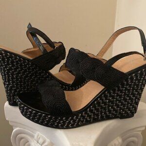 GC Black Wedge Shoes